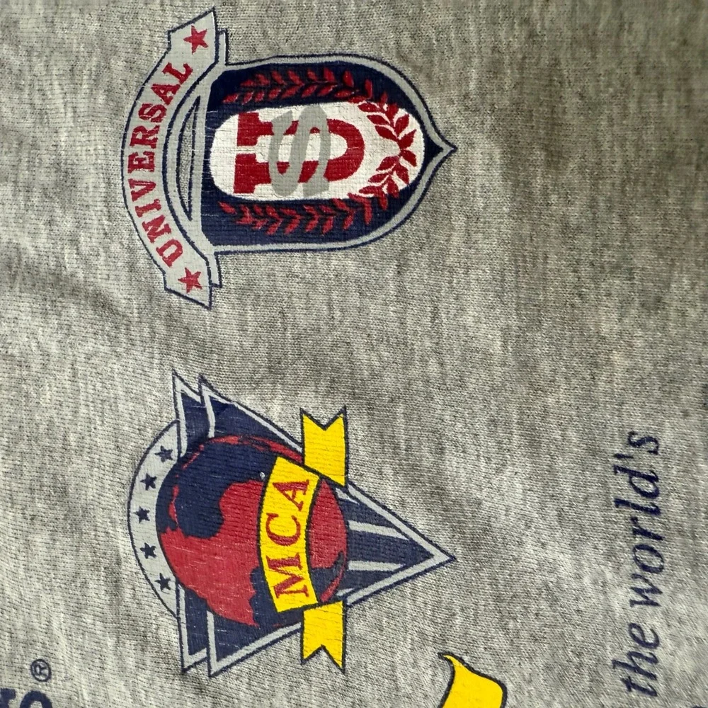 VTG Universal Studios Men's XL Gray 